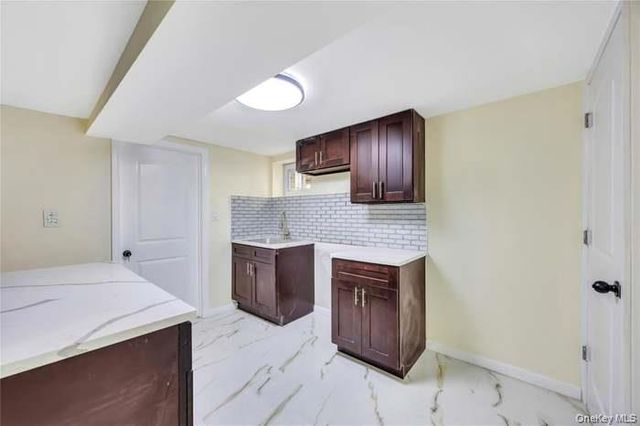 100-35 204th Street, Hollis, NY 11423