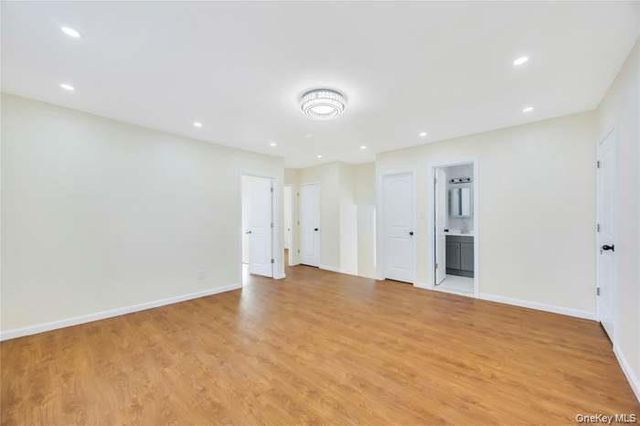 100-35 204th Street, Hollis, NY 11423