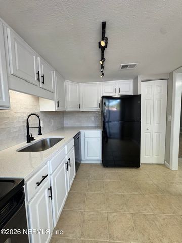 8880 OLD KINGS Road 86, Jacksonville, FL 32257