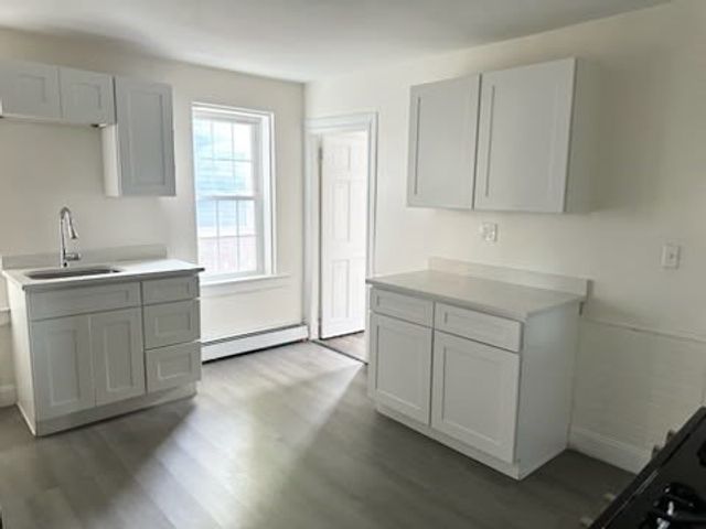 14 Madison Street, Providence, RI 02907