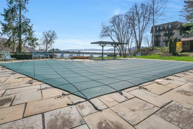 311 Kemeys Cove, Briarcliff Manor, NY 10510