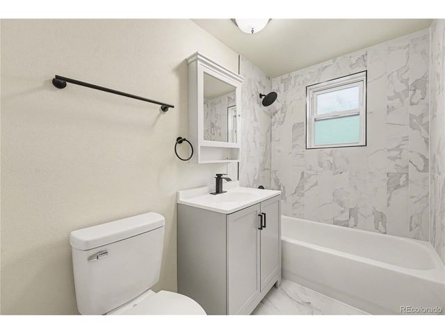 7396 Decatur St, Westminster, CO 80030