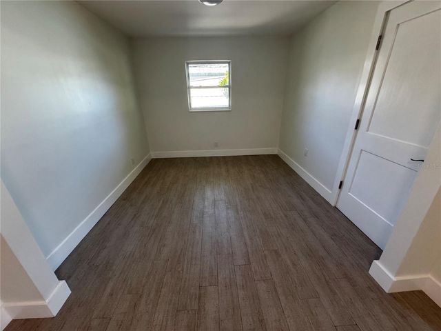 3182 HATTON STREET, Sarasota, FL 34237