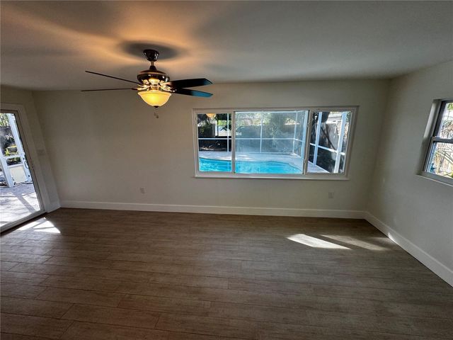 3182 HATTON STREET, Sarasota, FL 34237