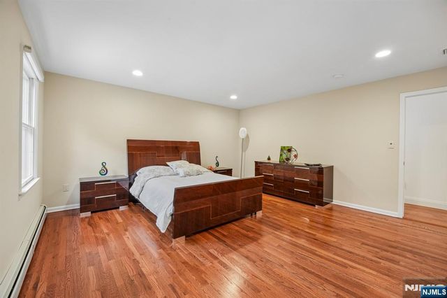 807 Sussex Road, Franklin Lakes, NJ 07417