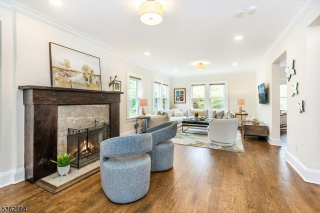 5 Canterbury Dr, Montclair Twp., NJ 07042