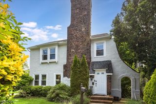 5 Canterbury Dr, Montclair Twp., NJ 07042
