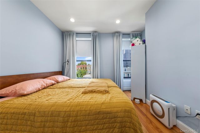 1445 30th Drive, Astoria, NY 11102