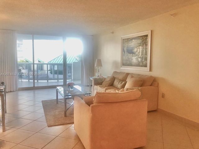16711 Collins Avenue 706, Sunny Isles Beach, FL 33160