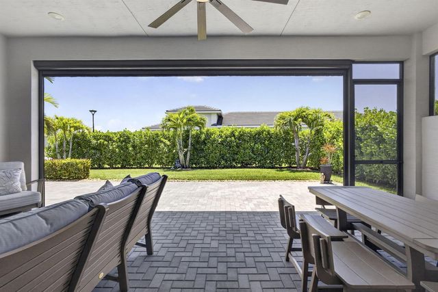 15830 Key Biscayne Lane, Westlake, FL 33470