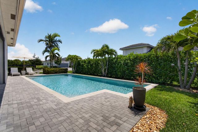 15830 Key Biscayne Lane, Westlake, FL 33470