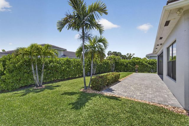 15830 Key Biscayne Lane, Westlake, FL 33470