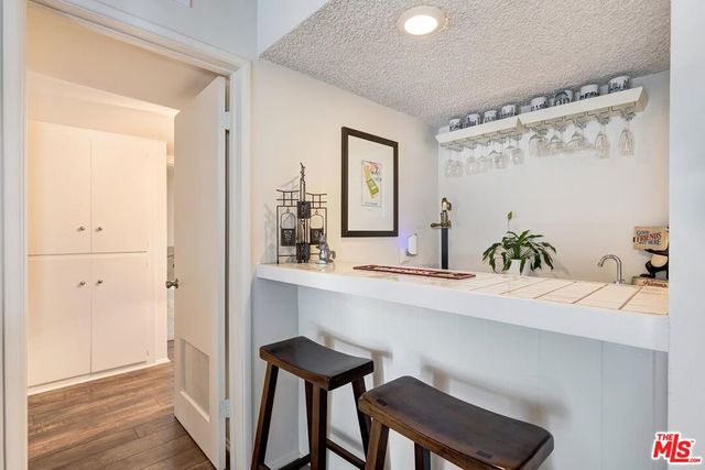 4445 Cartwright Avenue 310, Toluca Lake, CA 91602