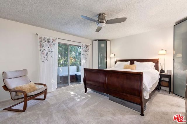 4445 Cartwright Avenue 310, Toluca Lake, CA 91602