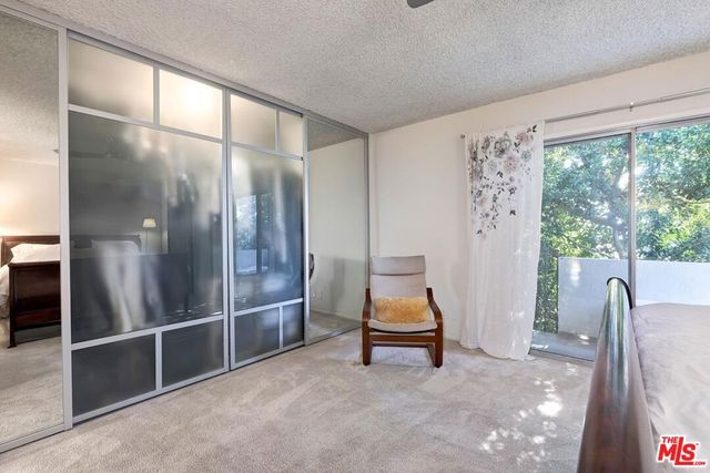 4445 Cartwright Avenue 310, Toluca Lake, CA 91602