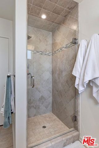 4445 Cartwright Avenue 310, Toluca Lake, CA 91602