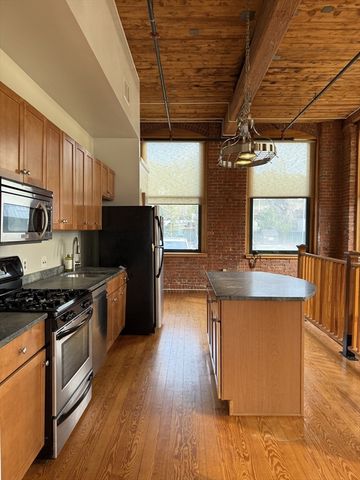 1 Envelope Terrace 116, Worcester, MA 01604