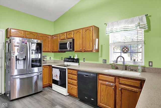 12587 Wolford Place, Fishers, IN 46038