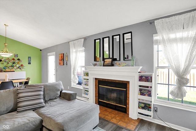 12587 Wolford Place, Fishers, IN 46038