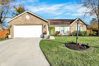 12587 Wolford Place, Fishers, IN 46038