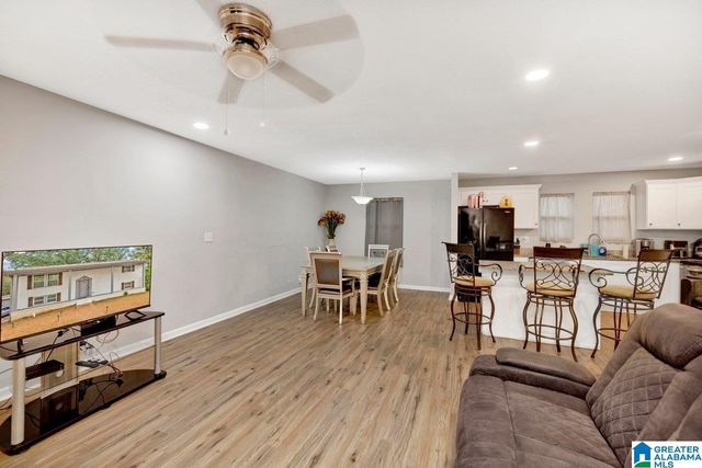 35 LINDEN CIRCLE, Hueytown, AL 35023