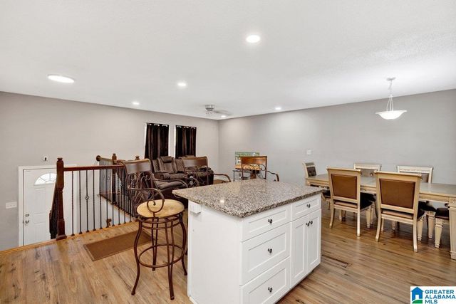 35 LINDEN CIRCLE, Hueytown, AL 35023