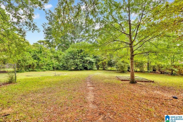 35 LINDEN CIRCLE, Hueytown, AL 35023