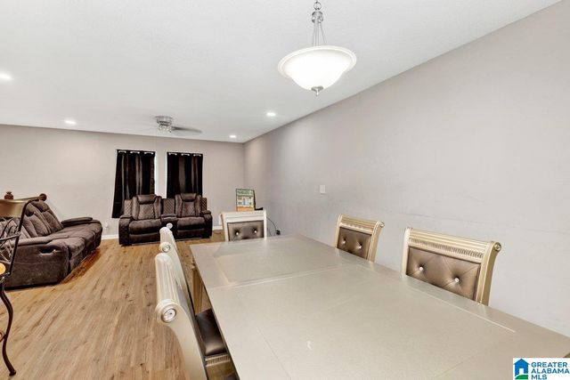 35 LINDEN CIRCLE, Hueytown, AL 35023