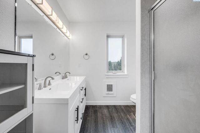 1890 SE Johnson Avenue, Pullman, WA 99163