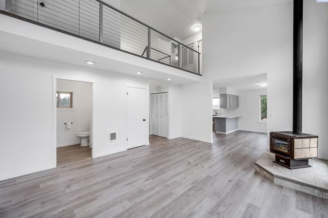 1890 SE Johnson Avenue, Pullman, WA 99163