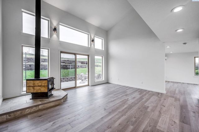 1890 SE Johnson Avenue, Pullman, WA 99163