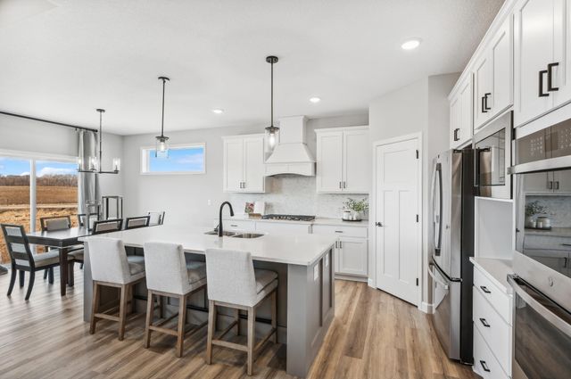727 Rosebud Lane, Delano, MN 55328