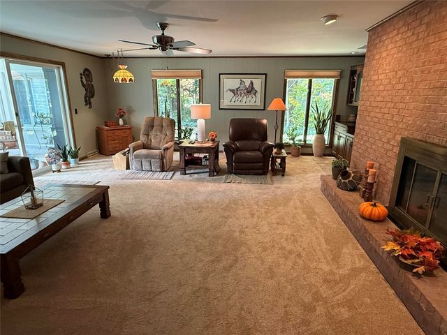 6323 SHADYSIDE Drive, Erie, PA 16505