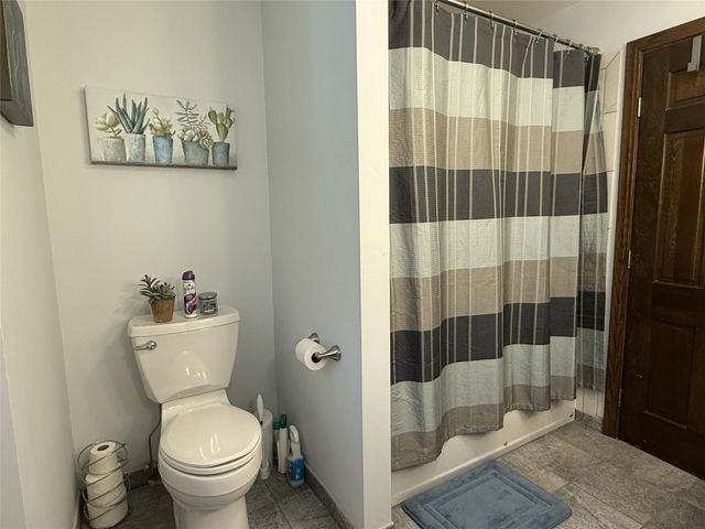 6323 SHADYSIDE Drive, Erie, PA 16505