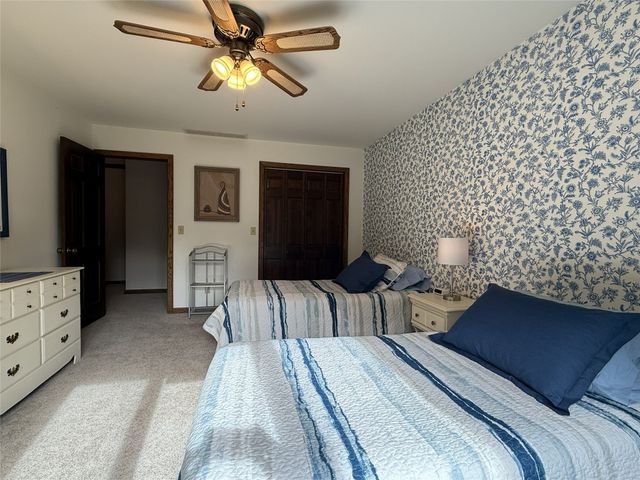 6323 SHADYSIDE Drive, Erie, PA 16505