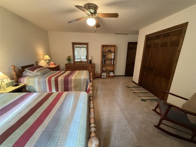 6323 SHADYSIDE Drive, Erie, PA 16505