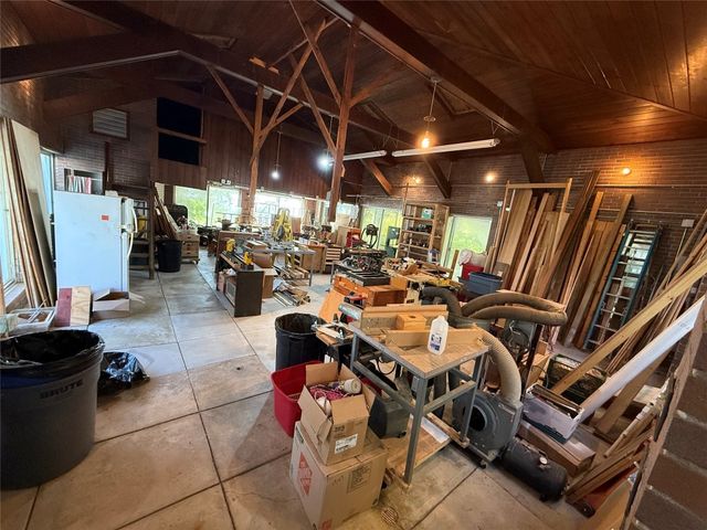 6323 SHADYSIDE Drive, Erie, PA 16505