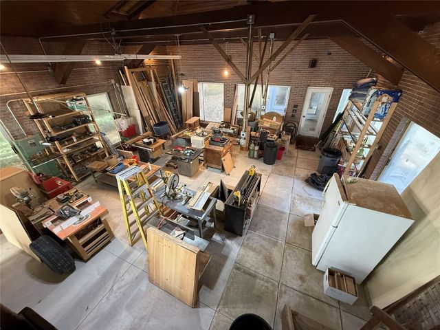 6323 SHADYSIDE Drive, Erie, PA 16505