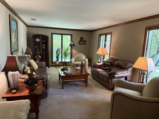 6323 SHADYSIDE Drive, Erie, PA 16505