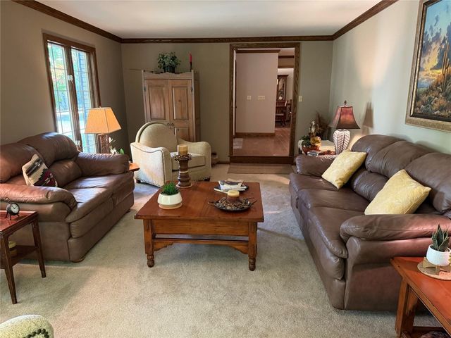 6323 SHADYSIDE Drive, Erie, PA 16505