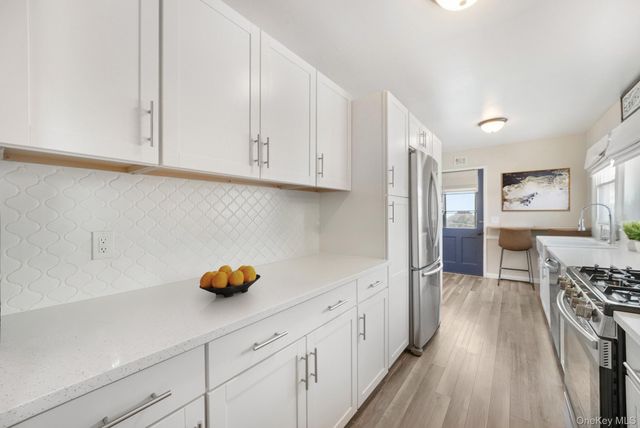 590 Ashford Avenue, Ardsley, NY 10502