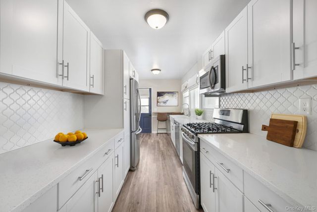 590 Ashford Avenue, Ardsley, NY 10502