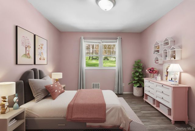 590 Ashford Avenue, Ardsley, NY 10502