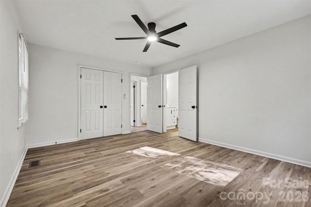 323 Whispering Pines Drive, Charlotte, NC 28217