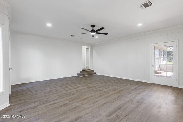 1182 Guidry Road, Breaux Bridge, LA 70517