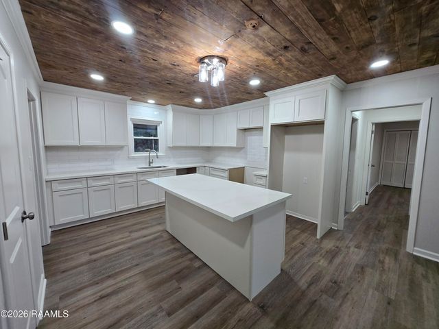 1182 Guidry Road, Breaux Bridge, LA 70517