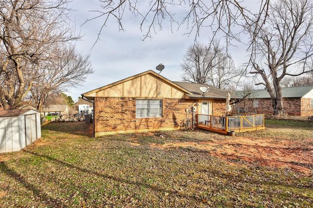 3304 Kathy Lane, Edmond, OK 73034