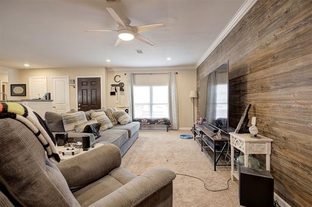 3304 Kathy Lane, Edmond, OK 73034