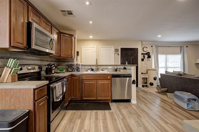 3304 Kathy Lane, Edmond, OK 73034