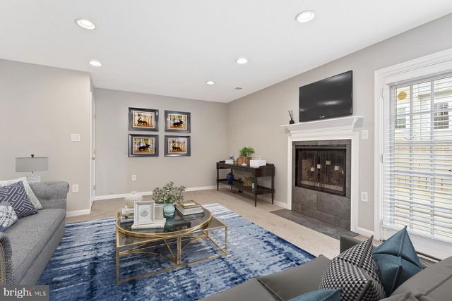 2384 BRANLEIGH PARK CT, Reston, VA 20191